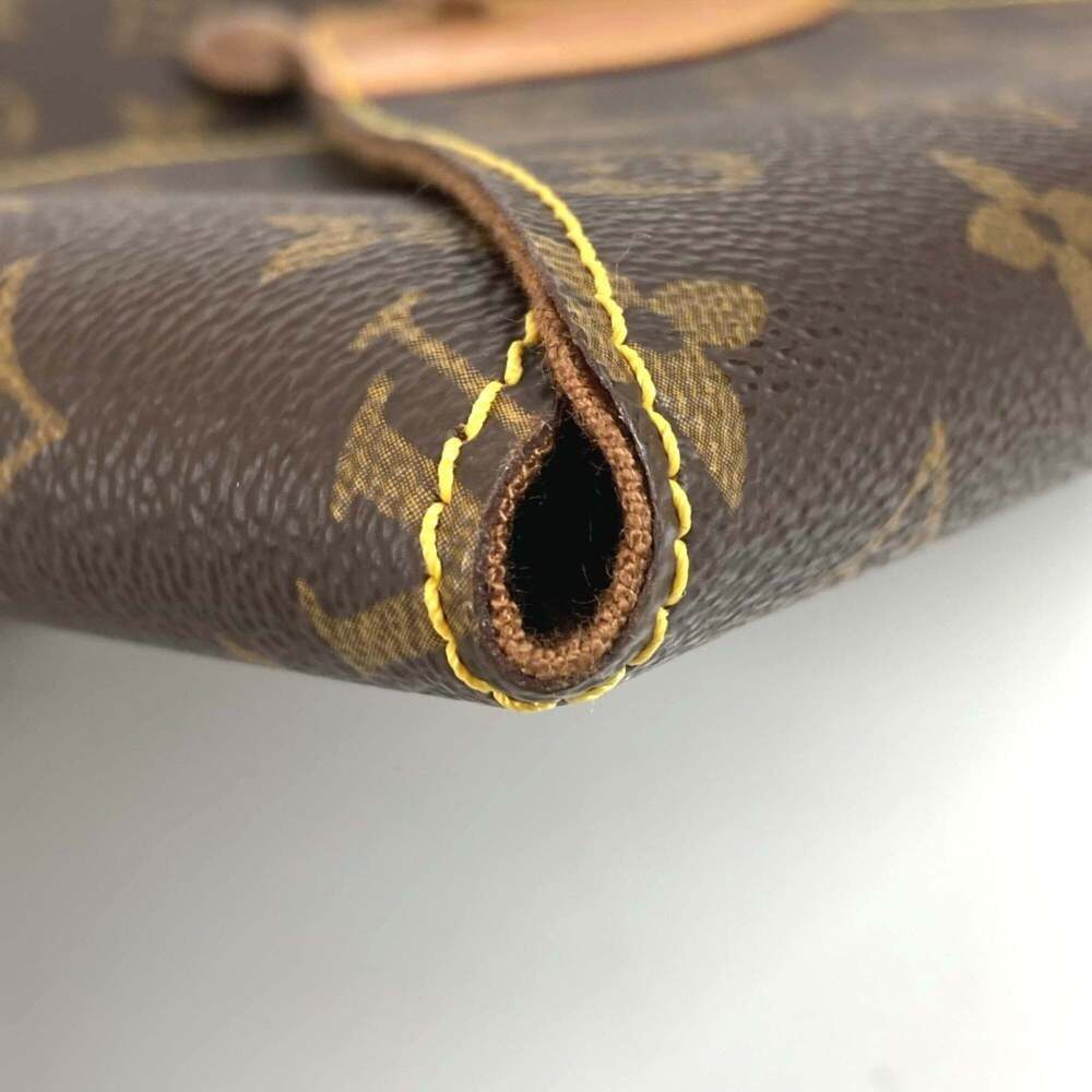 LOUIS VUITTON Authentic Brown Monogram Canvas Clutch Bag - Picture 8 of 13